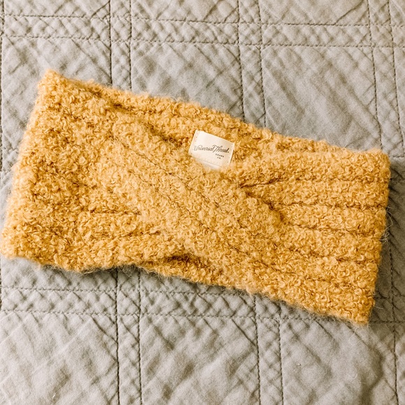 Head wrap - Picture 1 of 1